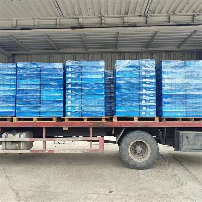 德钦县鄯善县：物流专线的高效货运之旅