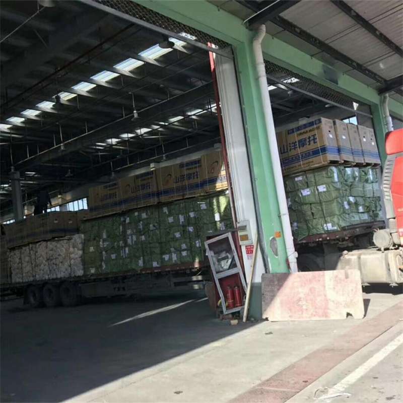 德钦县隆子县：物流专线的高效货运之旅